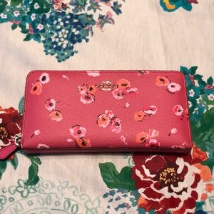 Authentic Coach Full Size Walllet